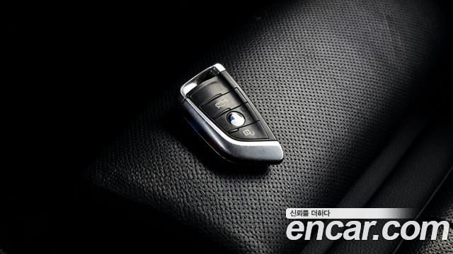 BMW X5 2015 — photo 16