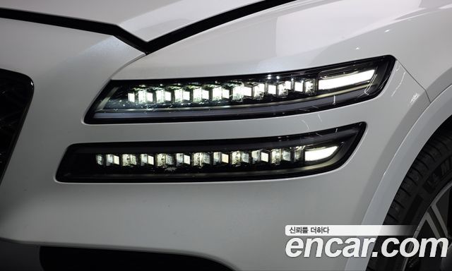 Genesis GV80 2025 — photo 8