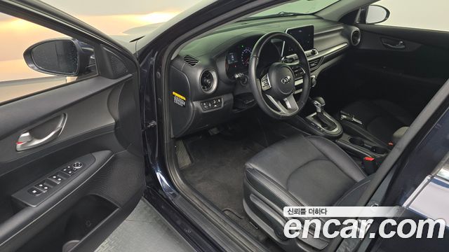 Kia K3 2019 — photo 13