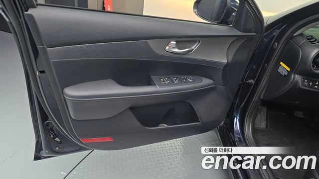 Kia K3 2019 — photo 14