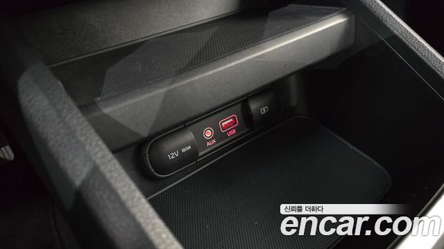 Kia K3 2019 — photo 27