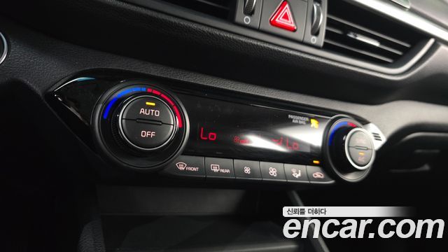 Kia K3 2019 — photo 28