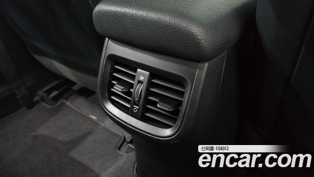 Kia K3 2019 — photo 30