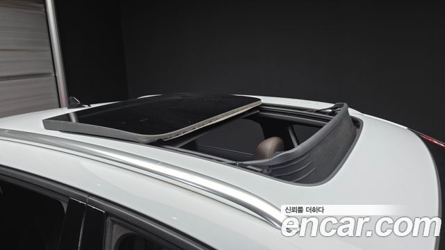 Audi Q4 e-tron 2023 — photo 29