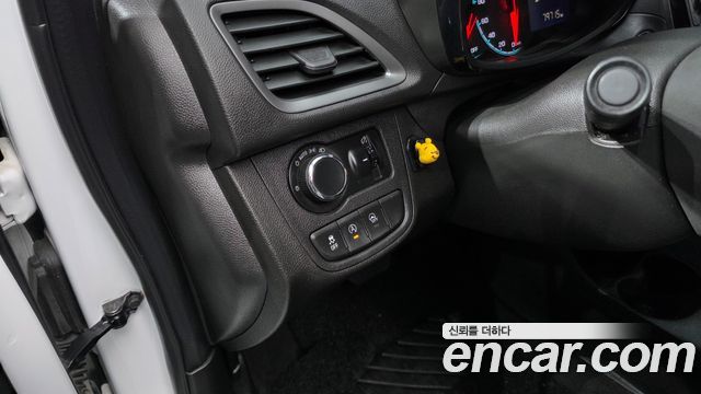 Chevrolet Korea Spark 2019 — photo 24