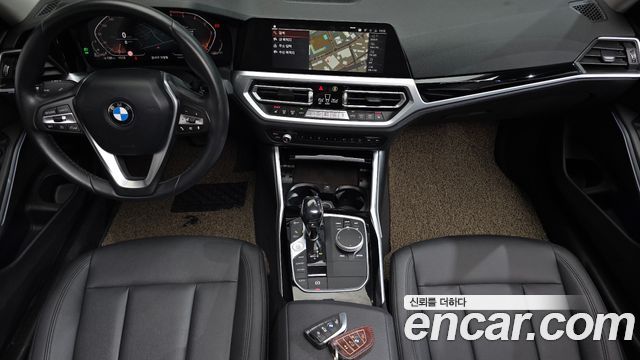 BMW 3-Series 2020 — photo 10