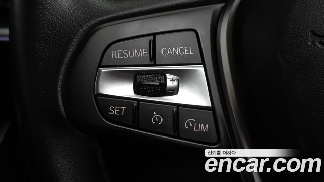 BMW 3-Series 2020 — photo 24