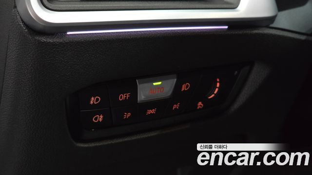 BMW 3-Series 2020 — photo 29