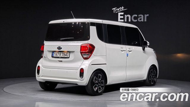 Kia RAY 2018 — photo 2