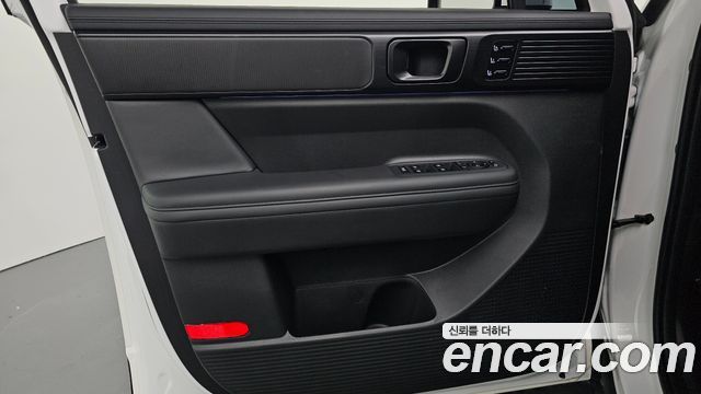 Hyundai Santafe 2025 — photo 14