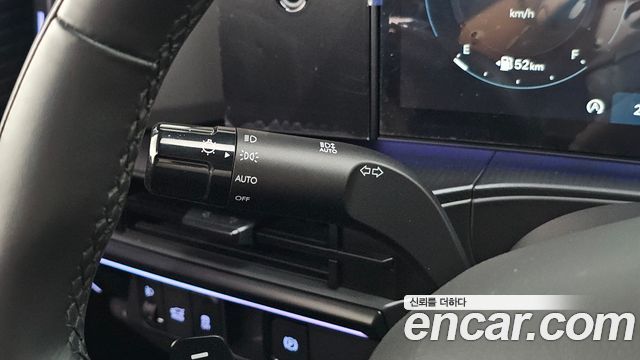 Hyundai Santafe 2025 — photo 32