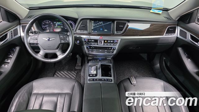 Genesis G80 2017 — photo 10
