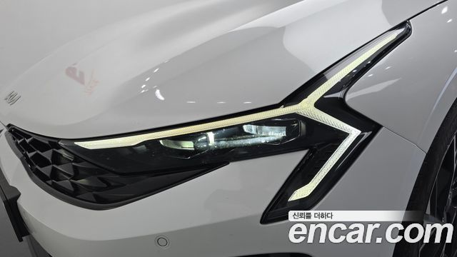 Kia K5 2024 — photo 8