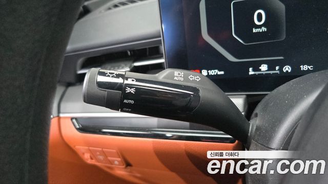 Kia K5 2024 — photo 32