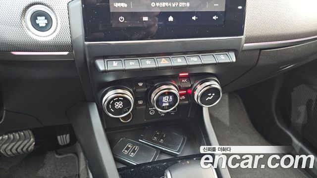 Renault Korea XM3 2023 — photo 23