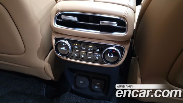 Genesis GV80 2022 — photo 19