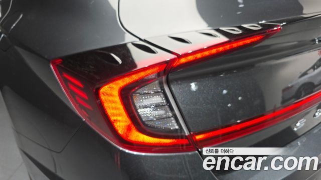 Hyundai Sonata 2023 — photo 4