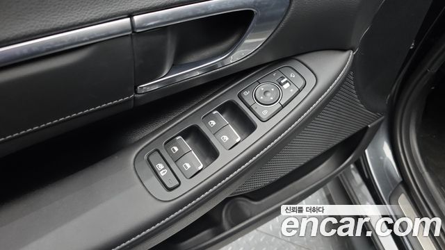 Hyundai Sonata 2023 — photo 26