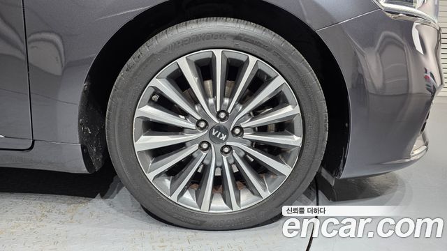Kia K7 2017 — photo 5