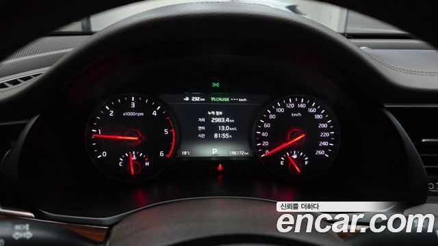 Kia K7 2017 — photo 8