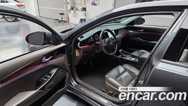 Kia K7 2017 — photo 10