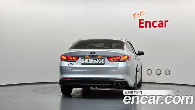 Kia K5 2018 — photo 4