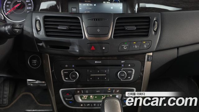 Renault Korea SM5  2016 — photo 18