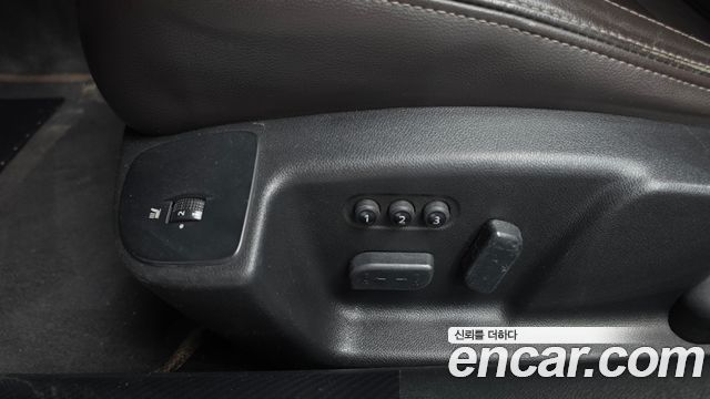 Renault Korea SM5  2016 — photo 32