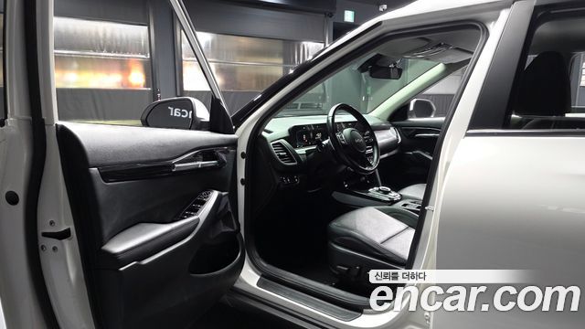 Kia Seltos 2023 — photo 13