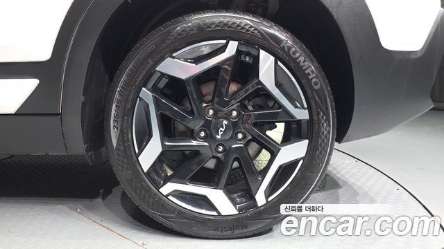 Kia Seltos 2023 — photo 7