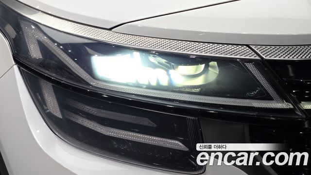 Kia Seltos 2023 — photo 8