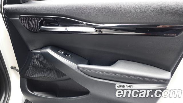 Kia Seltos 2023 — photo 14