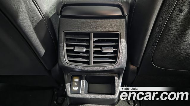 Kia Seltos 2023 — photo 33