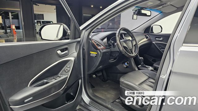 Hyundai Santafe 2017 — photo 10