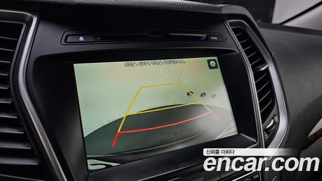 Hyundai Santafe 2017 — photo 15
