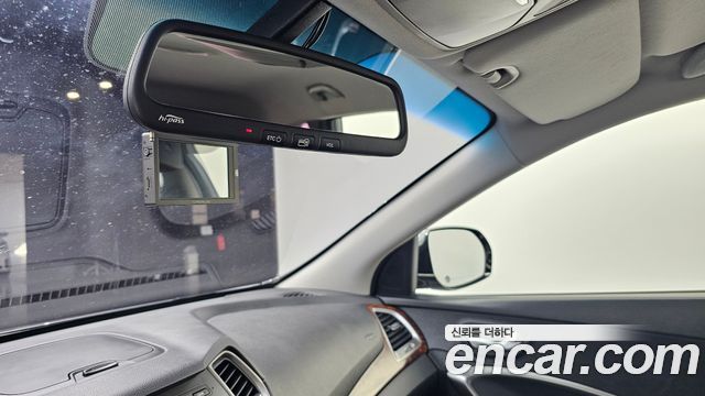 Hyundai Santafe 2017 — photo 19