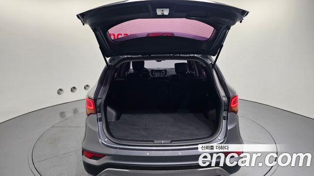 Hyundai Santafe 2017 — photo 20