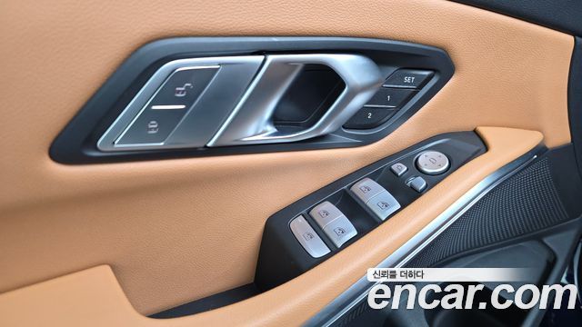 BMW 3-Series 2025 — photo 27