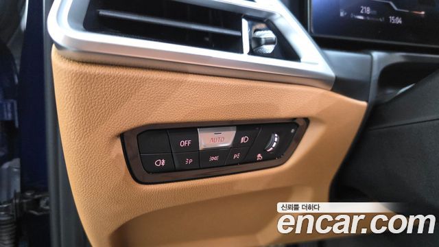 BMW 3-Series 2025 — photo 31