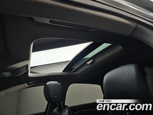 Audi A3 2018 — photo 13
