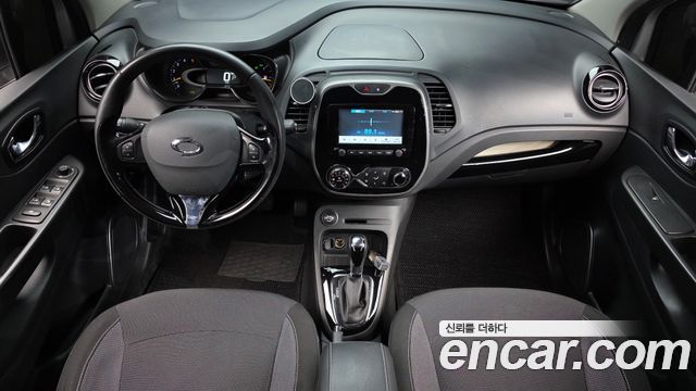 Renault Korea QM3 2015 — photo 7