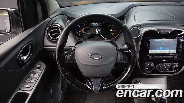 Renault Korea QM3 2015 — photo 13