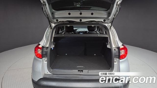Renault Korea QM3 2015 — photo 20