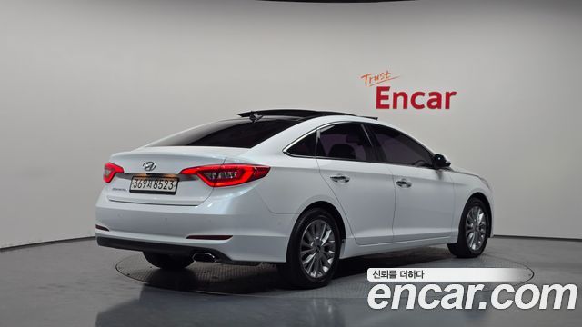 Hyundai Sonata 2016 — photo 2