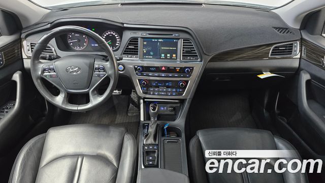 Hyundai Sonata 2016 — photo 10