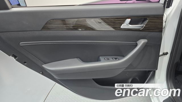 Hyundai Sonata 2016 — photo 15