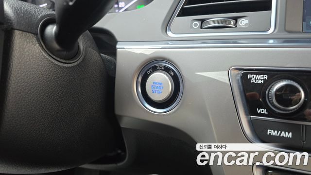 Hyundai Sonata 2016 — photo 27