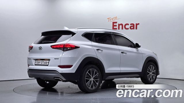 Hyundai Tucson 2017 — photo 2