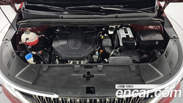 Kia Canival 2021 — photo 6