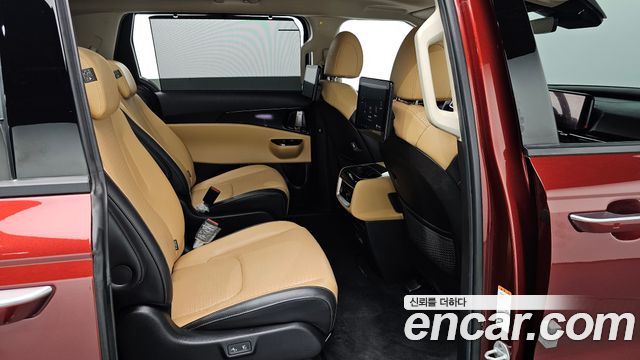 Kia Canival 2021 — photo 12